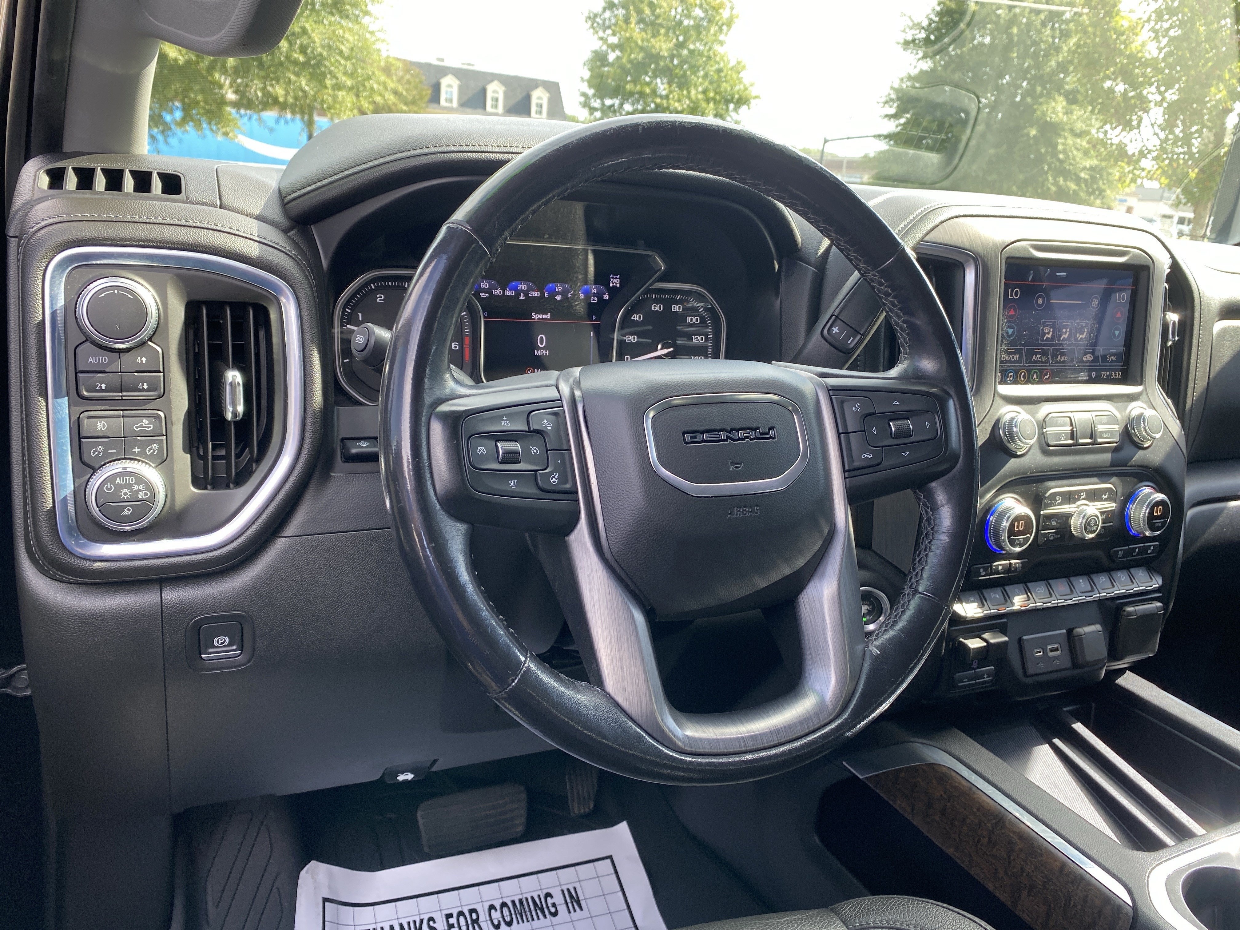Used 2019 GMC Sierra 1500 Denali w/ Denali Ultimate Package AWD/4WD image 18