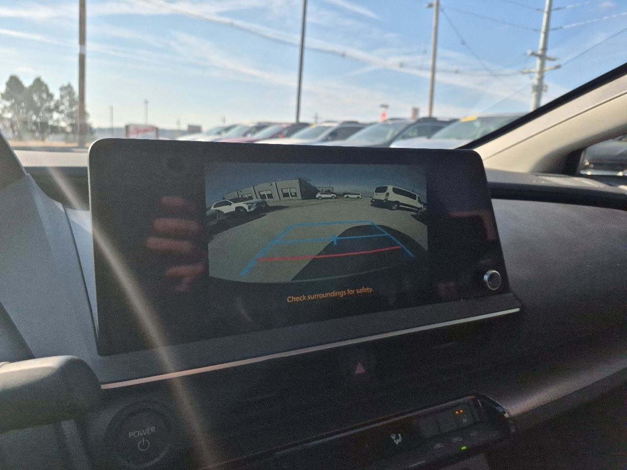 Used 2024 Toyota Prius XLE image 21