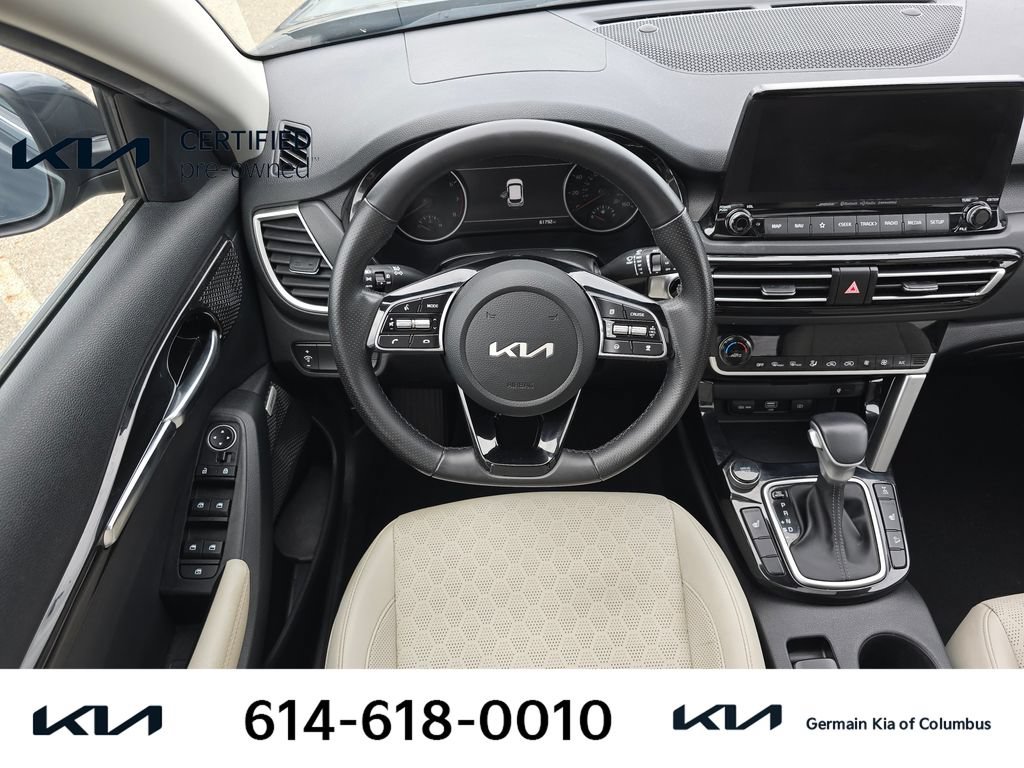 Certified 2023 Kia Seltos SX w/ SX Sunroof Package AWD/4WD image 16
