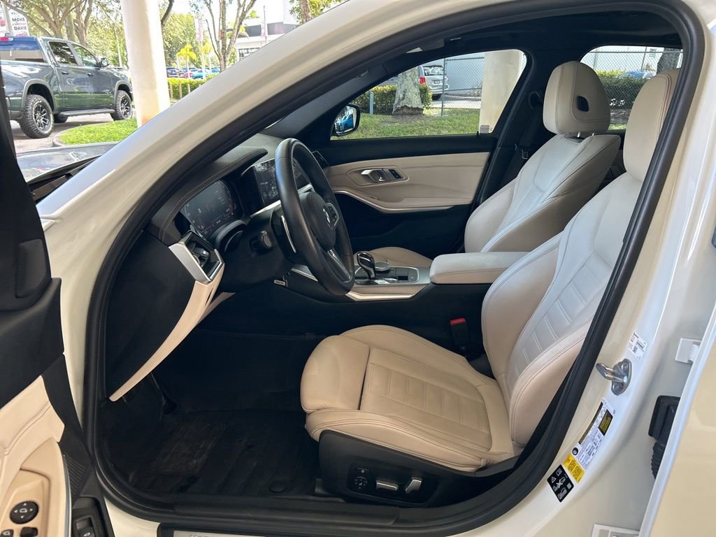 Used 2020 BMW M340i xDrive image 5