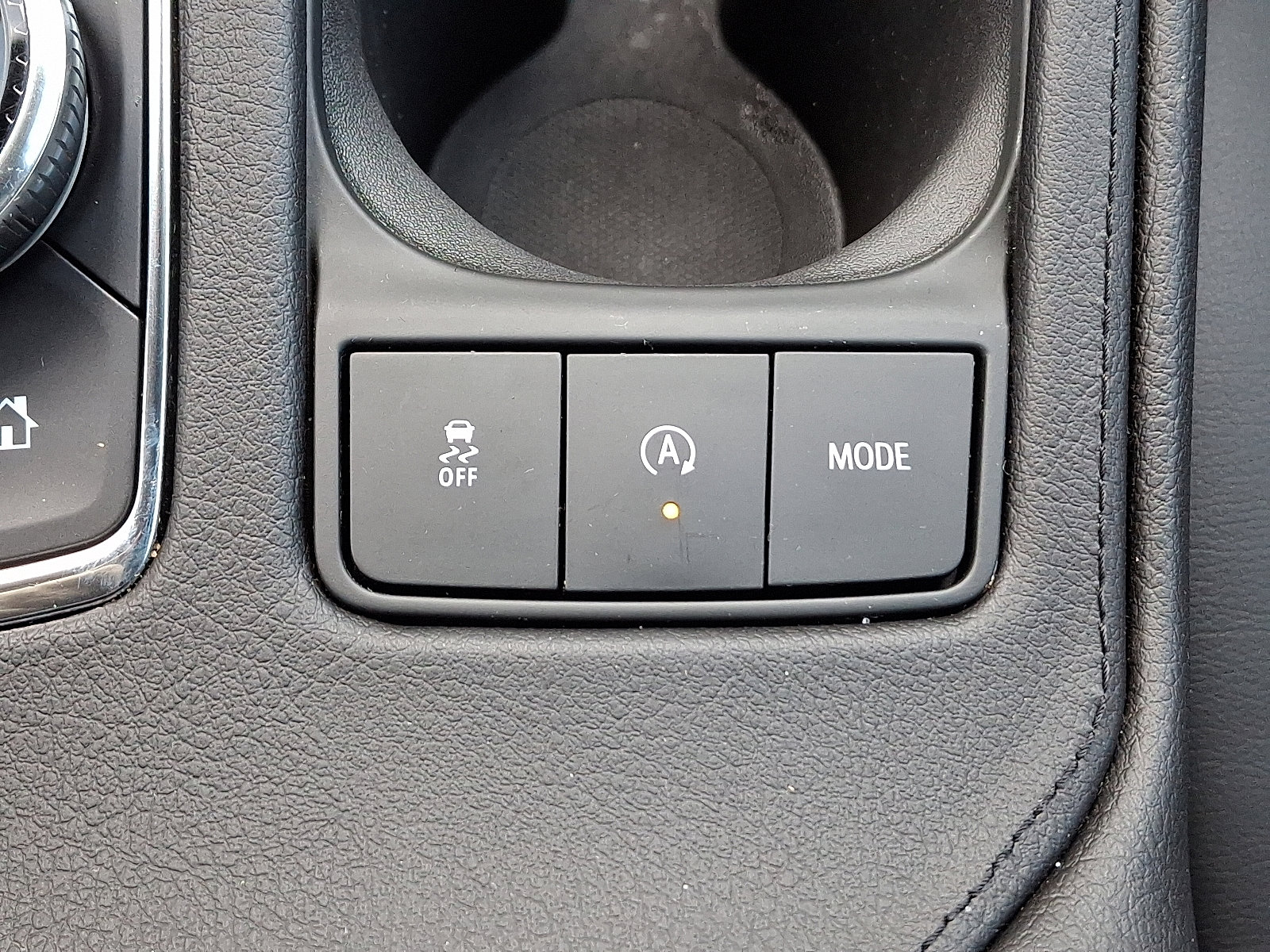 Used 2022 Cadillac XT4 Premium Luxury w/ Enhanced Visibility Package image 23