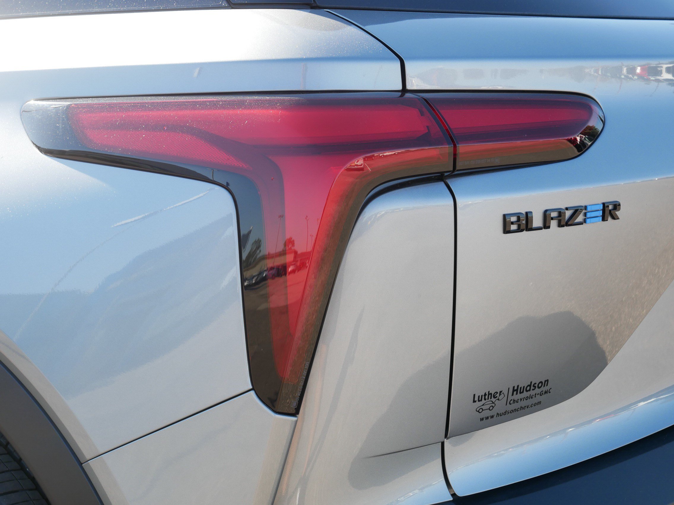 Used 2024 Chevrolet Blazer EV LT AWD/4WD image 17