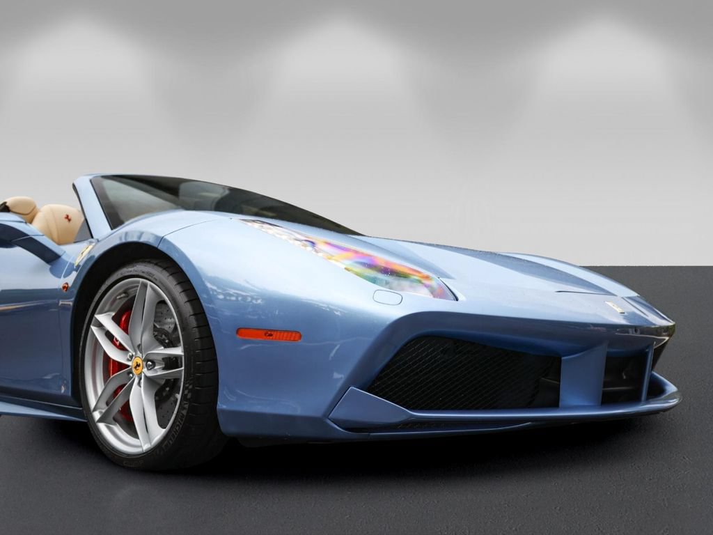 Certified 2019 Ferrari 488 Spider RWD image 11