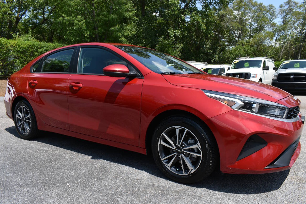 Used 2023 Kia Forte LXS FWD image 27