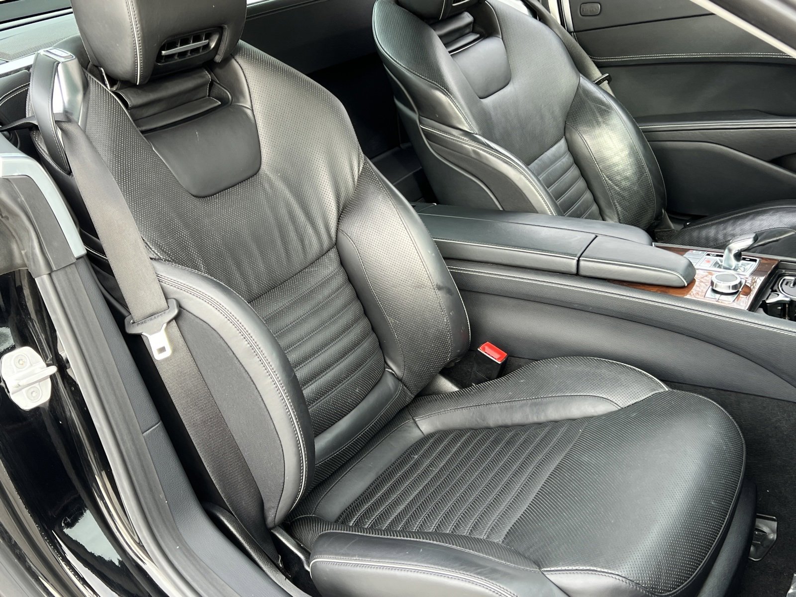 Used 2014 Mercedes-Benz SL 550 image 16