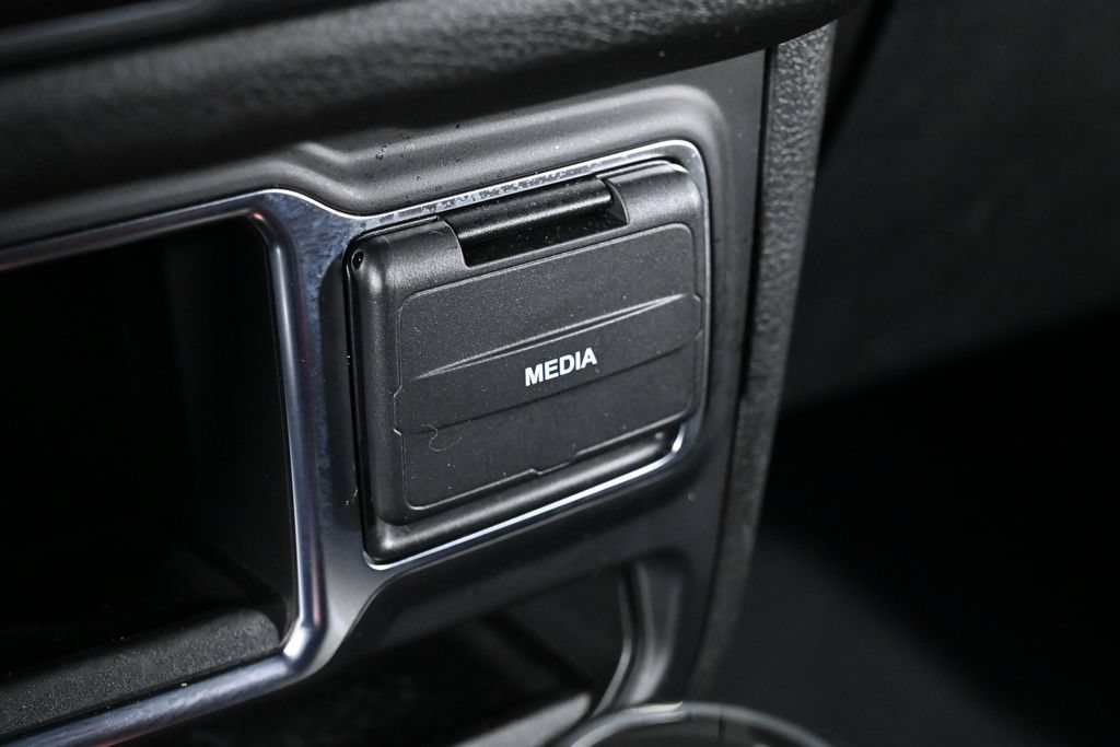 Used 2024 Jeep Wrangler Sport AWD/4WD image 19