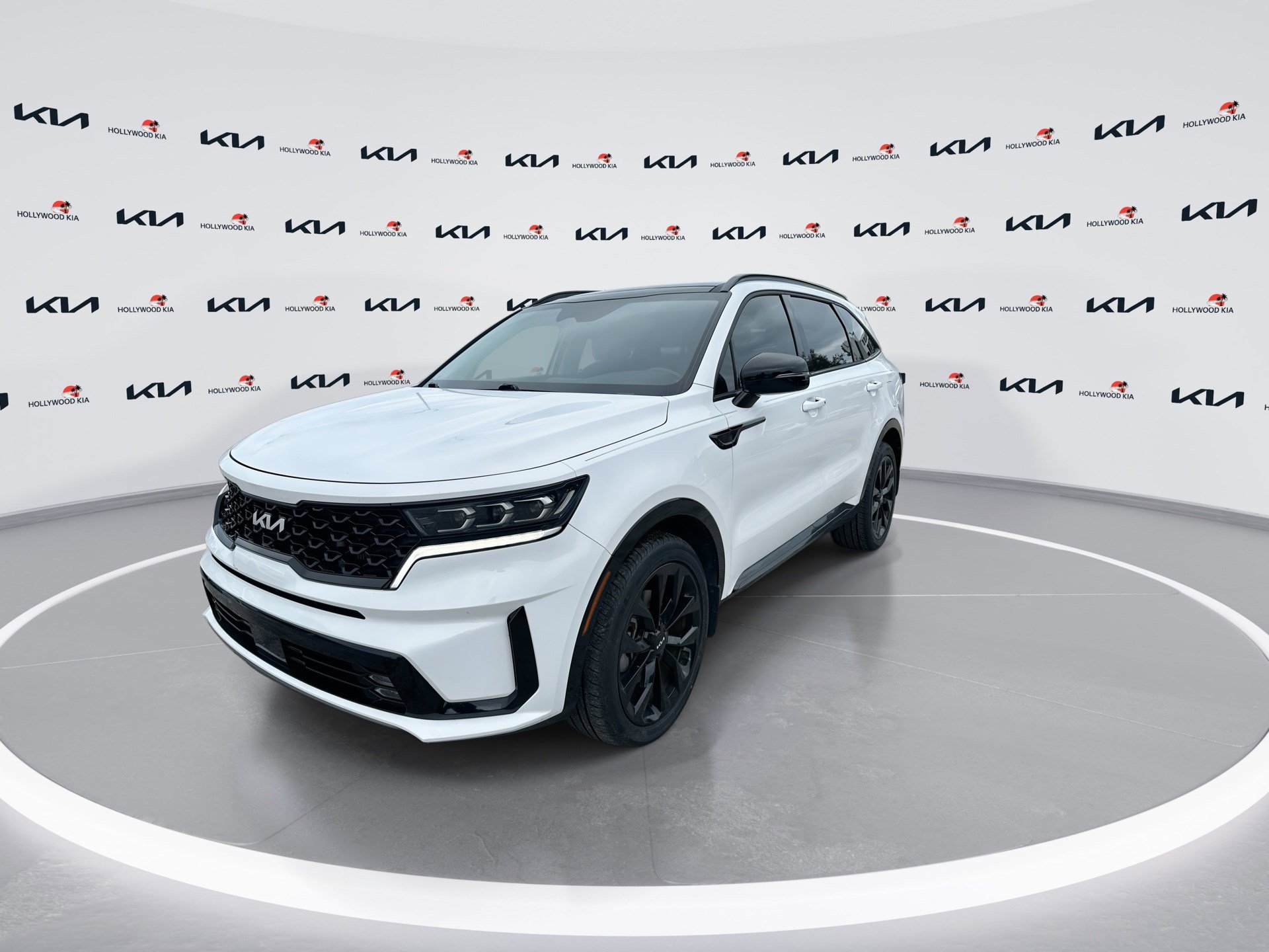 Used 2023 Kia Sorento SX FWD image 4