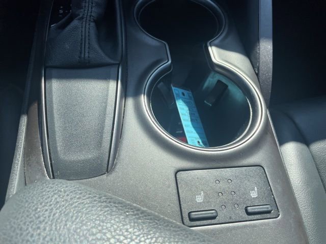 Used 2023 Toyota Camry SE image 29