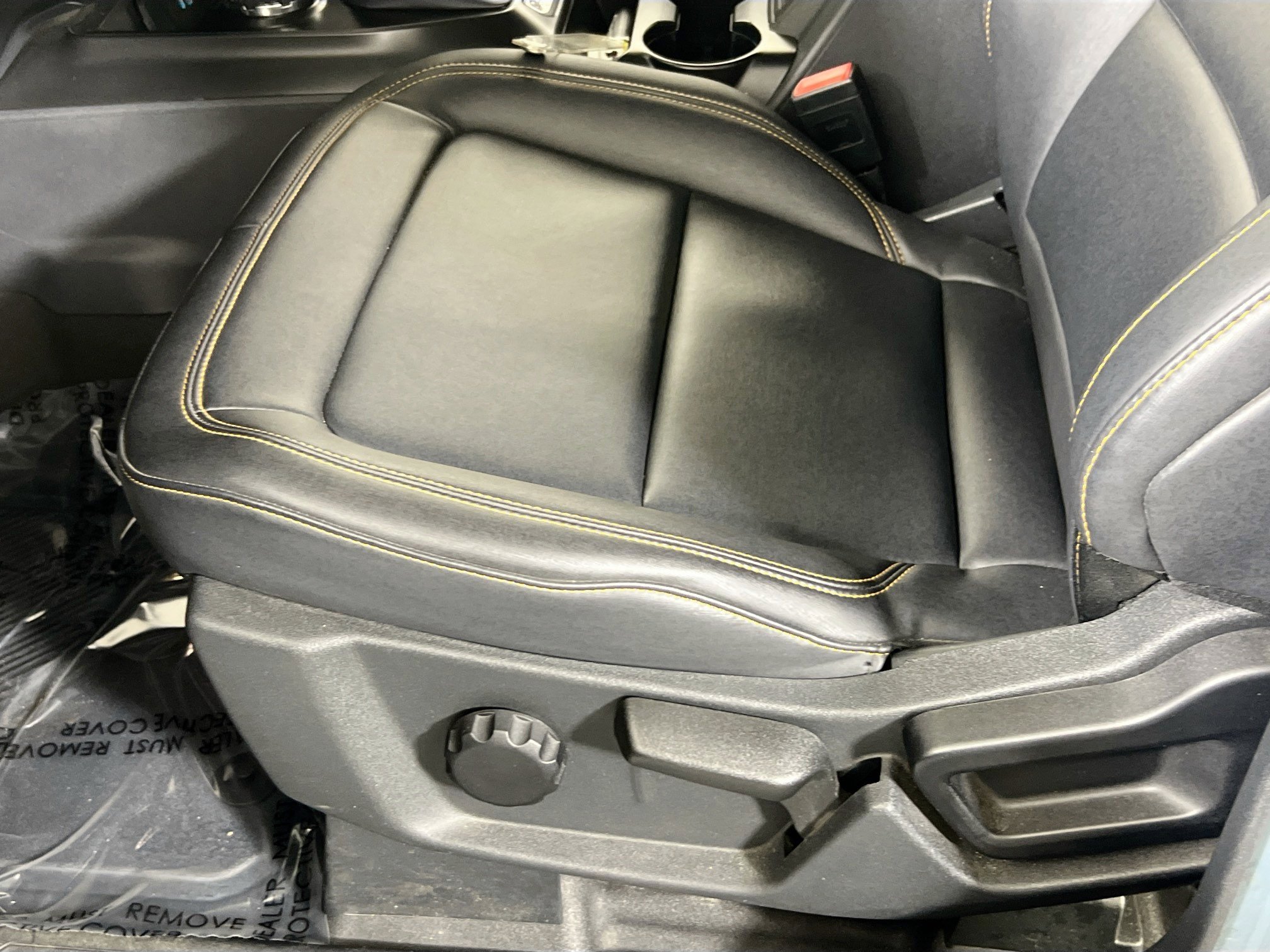 Used 2022 Ford Bronco Badlands image 18