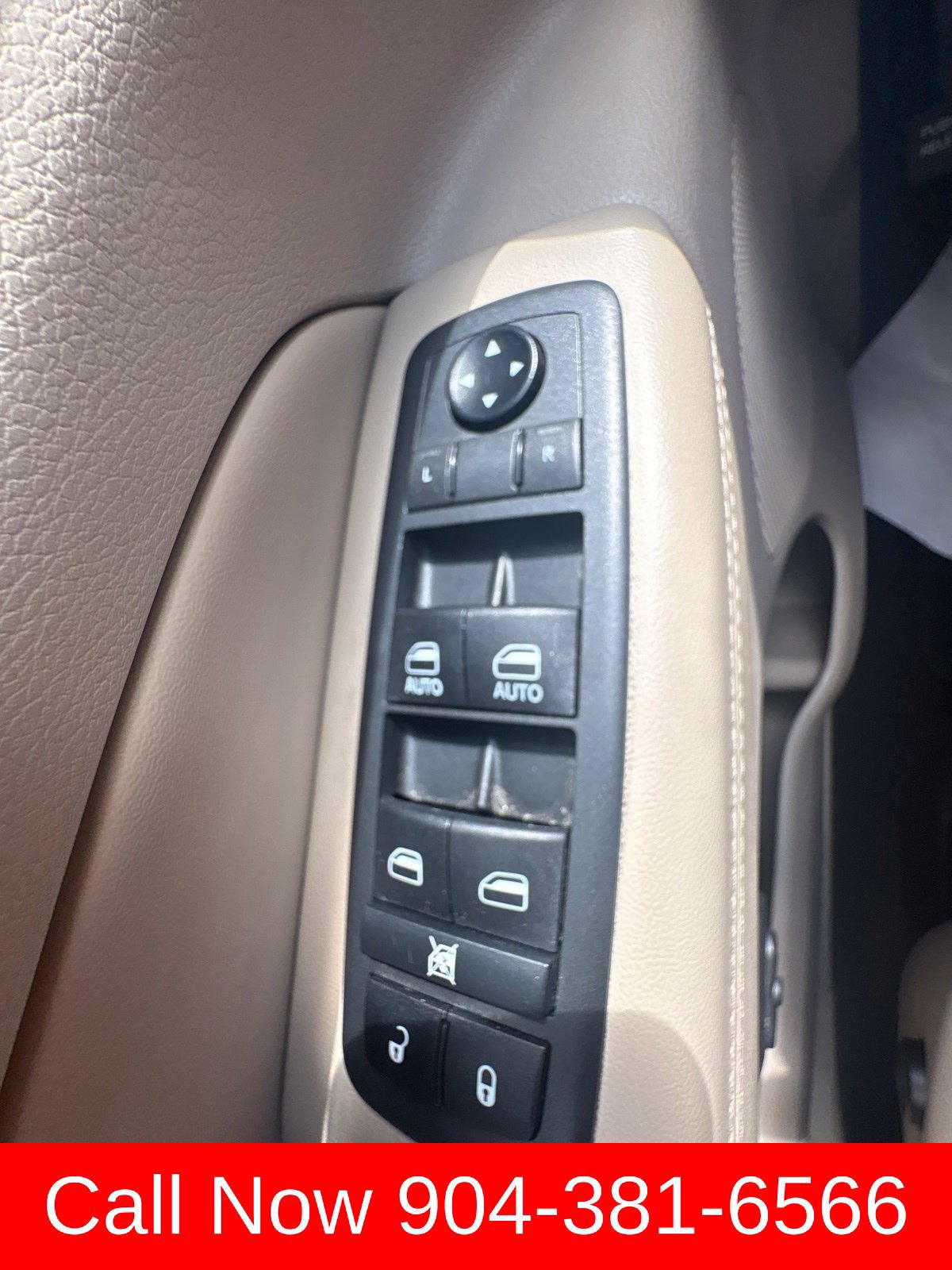 Used 2019 Jeep Grand Cherokee Limited w/ Luxury Group II RWD image 22