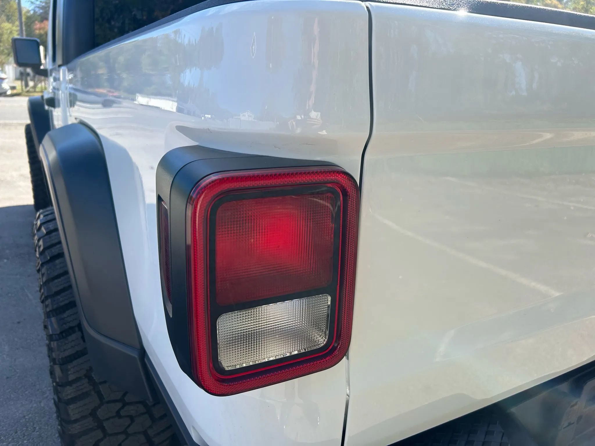 Used 2020 Jeep Gladiator Sport w/ Quick Order Package 24S image 12