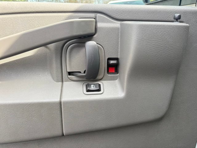 Used 2024 Chevrolet Express 2500 w/ Driver Convenience Package RWD image 25