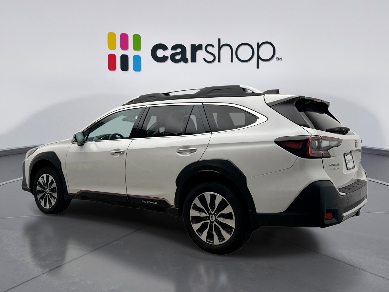 Used 2023 Subaru Outback Touring XT image 3