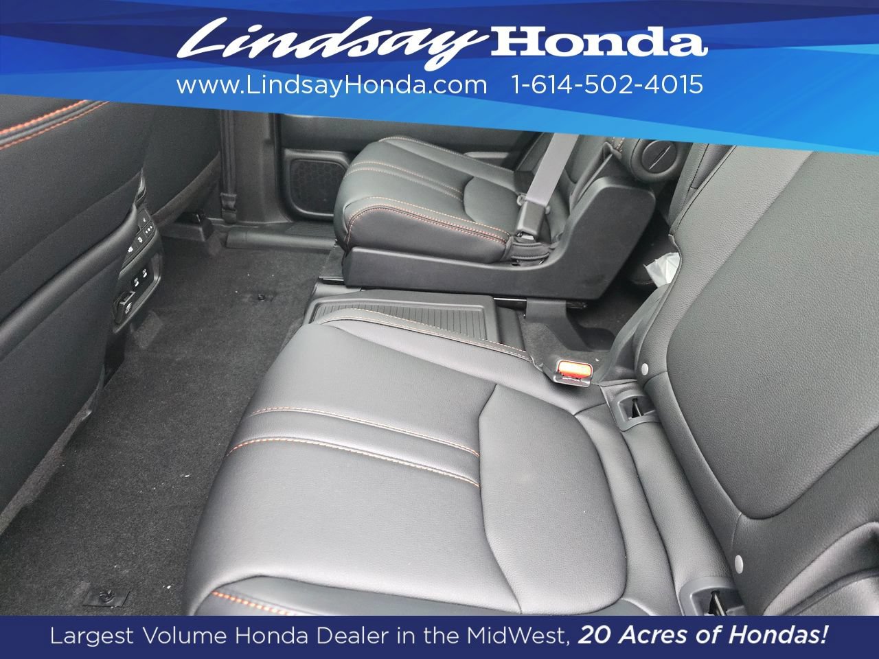 New 2026 Honda Pilot TrailSport image 3