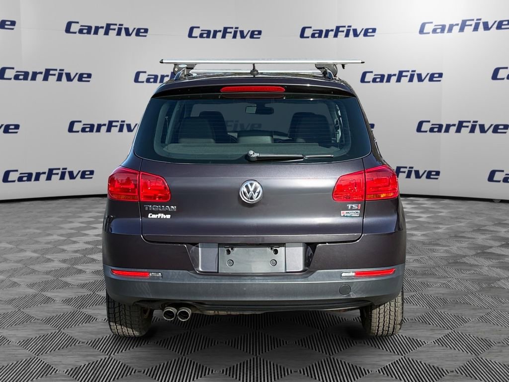 Used 2016 Volkswagen Tiguan S image 4