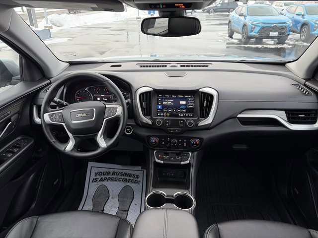 Used 2024 GMC Terrain SLT w/ Infotainment Package II image 13