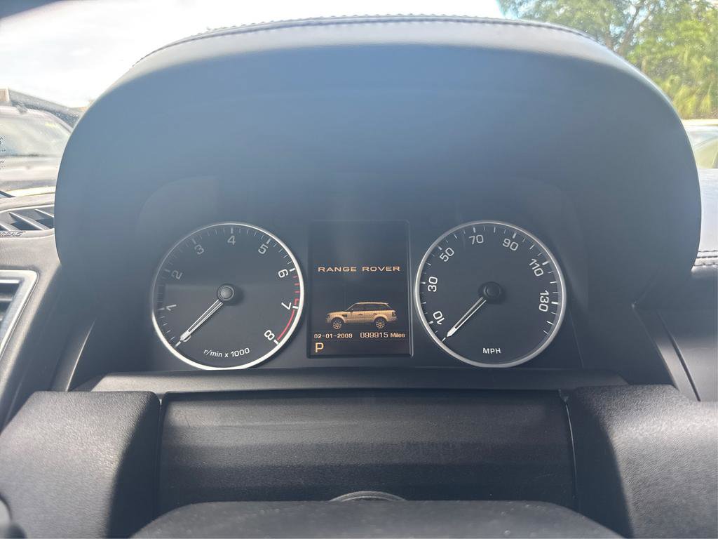 Used 2013 Land Rover Range Rover Sport HSE LUX image 14