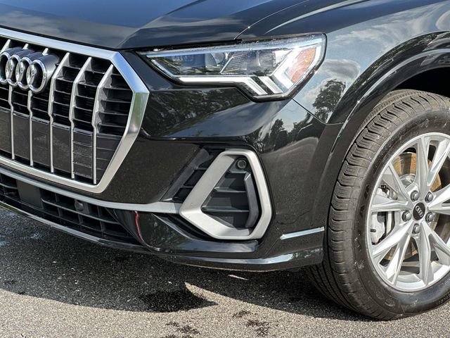 Used 2023 Audi Q3 2.0T Premium w/ Convenience Package AWD/4WD image 8