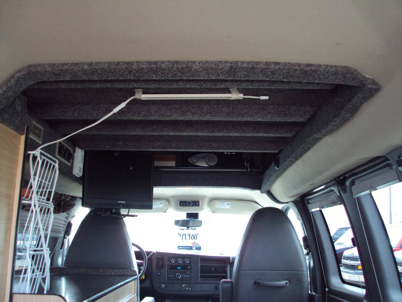 Used 2014 GMC Savana 1500 LT w/ LT Preferred Equipment Group AWD/4WD image 11