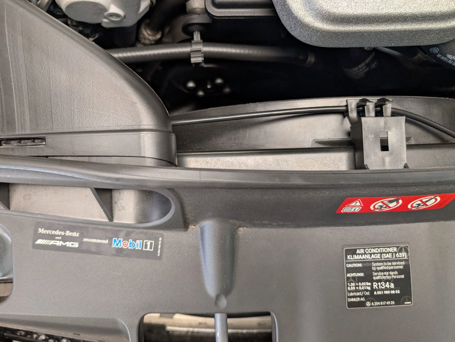 Used 2009 Mercedes-Benz C 63 AMG Sedan image 23