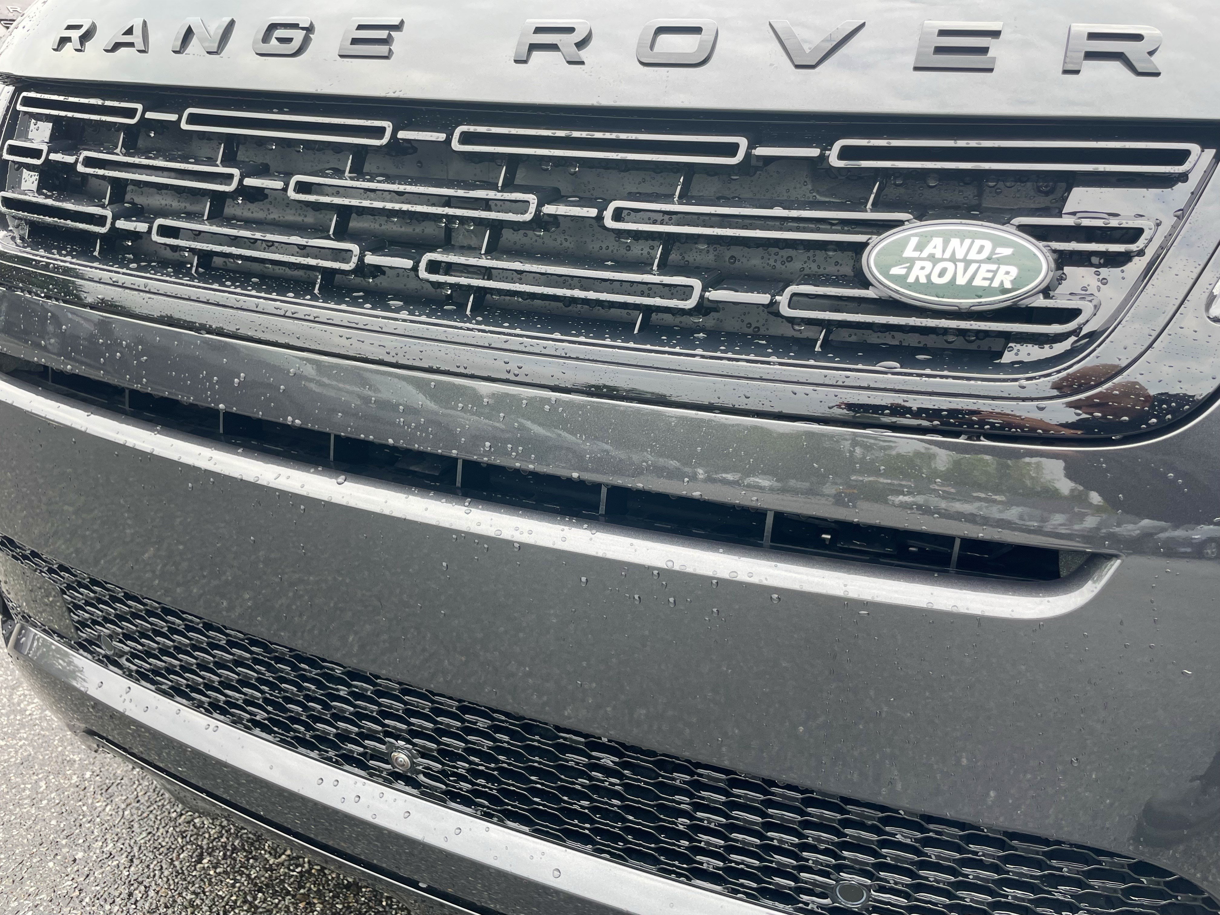 New 2026 Land Rover Range Rover Evoque Hoxton AWD/4WD image 31