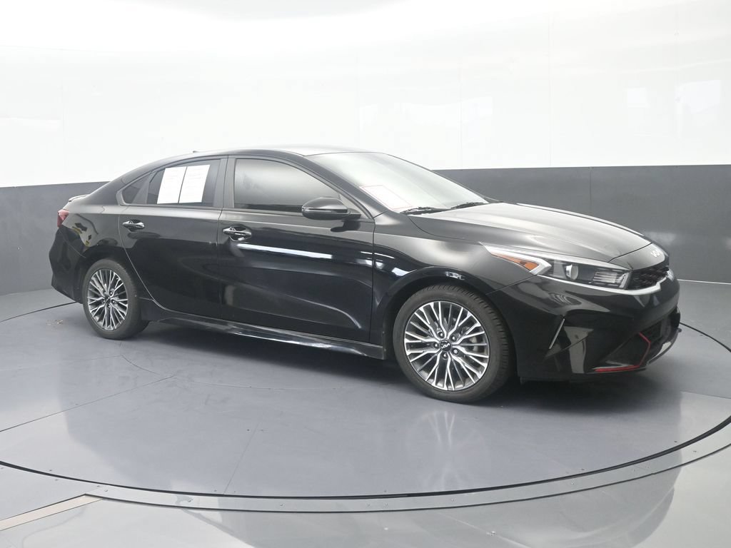 Used 2023 Kia Forte GT-Line w/ GT-Line Technology Package FWD image 8