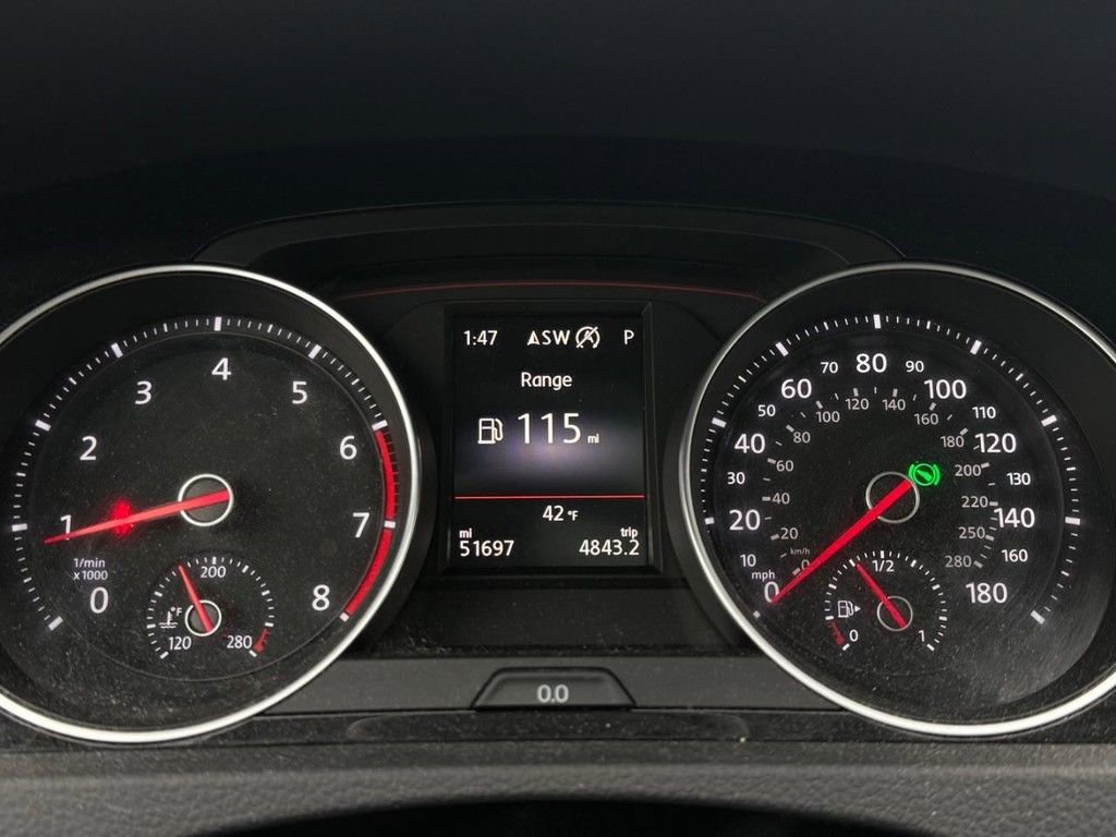 Used 2018 Volkswagen GTI Autobahn image 23