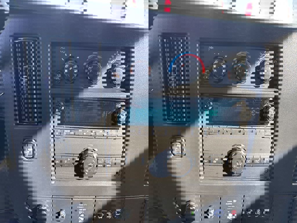 New 2025 Chevrolet Express 2500 w/ Driver Convenience Package image 24