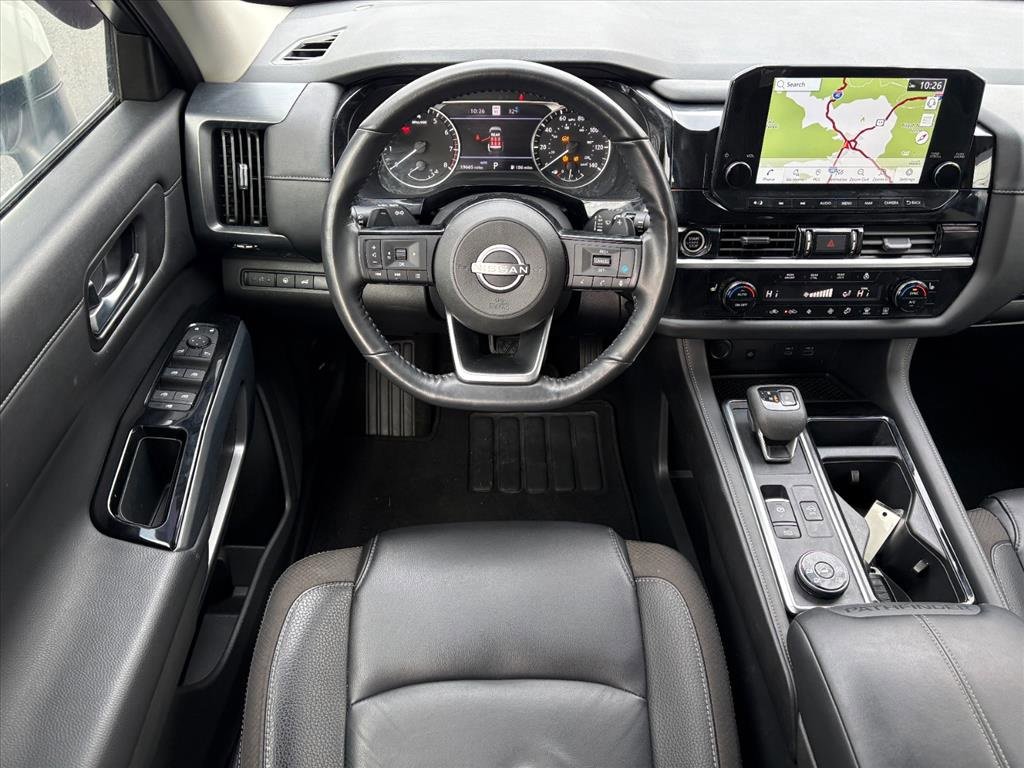 Certified 2024 Nissan Pathfinder SL image 23