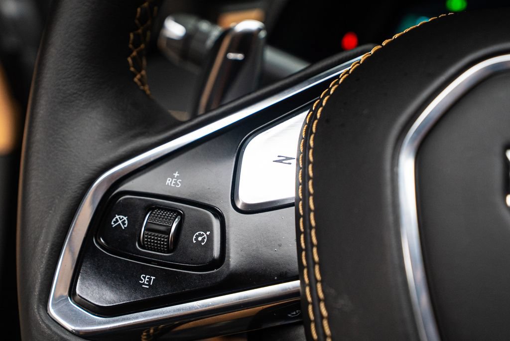 Used 2023 Chevrolet Corvette Stingray Premium Cpe w/ Engine Appearance Package RWD image 38