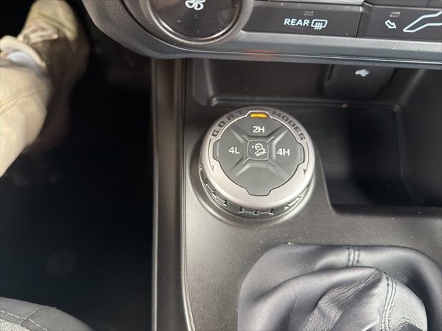 Used 2022 Ford Bronco Big Bend image 25