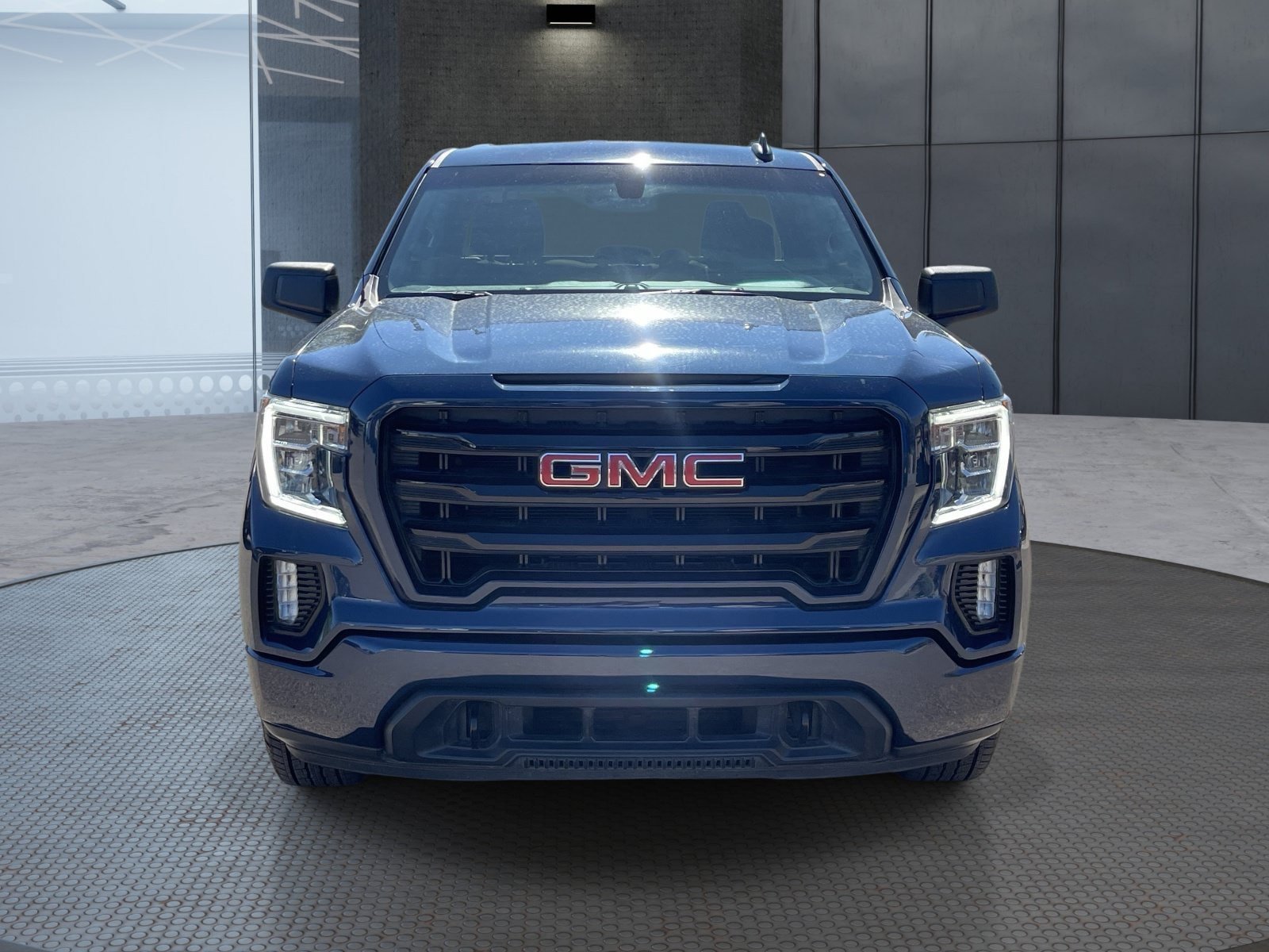 Used 2021 GMC Sierra 1500 Elevation RWD image 9