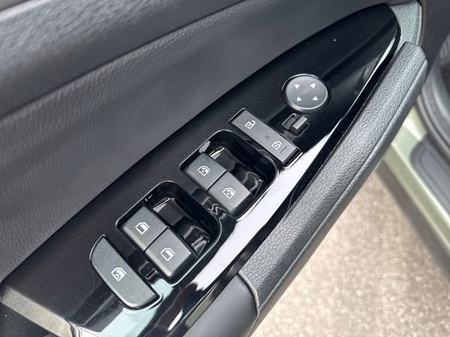 Used 2023 Kia Sportage X-Line image 11