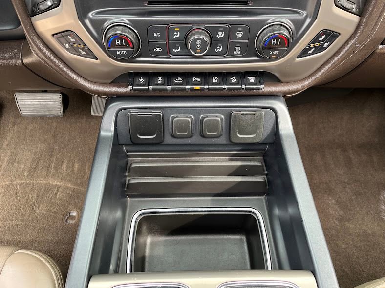 Used 2016 GMC Sierra 2500 Denali w/ Duramax Plus Package image 18