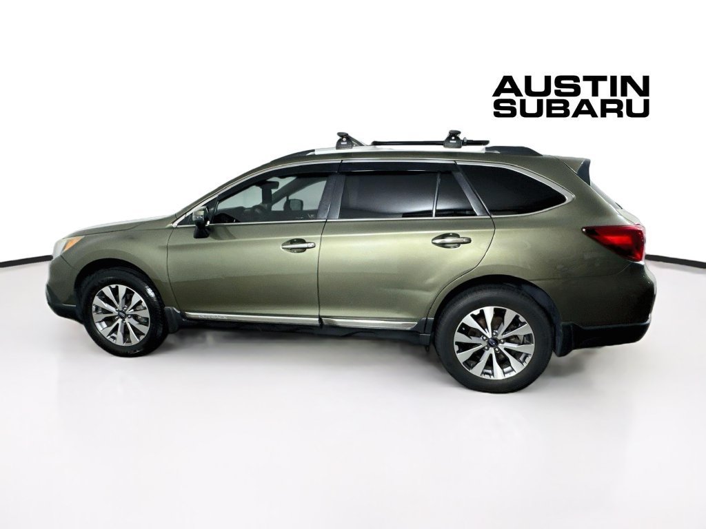 Used 2017 Subaru Outback 3.6R Touring w/ Popular Package #5A AWD/4WD image 4
