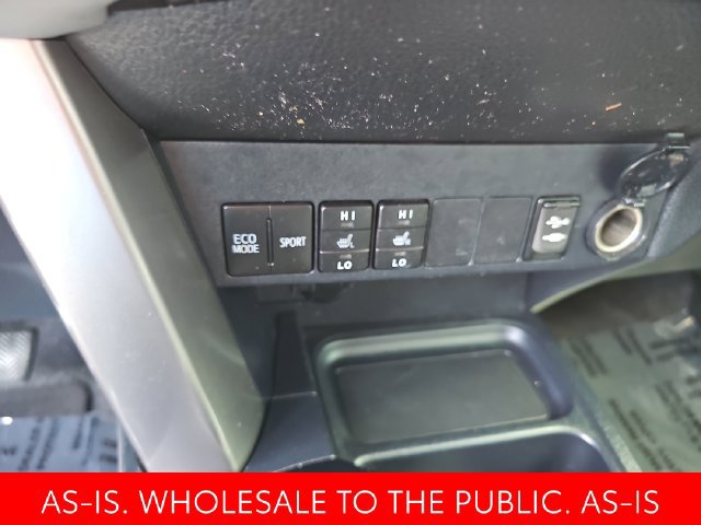 Used 2018 Toyota RAV4 Limited FWD image 27