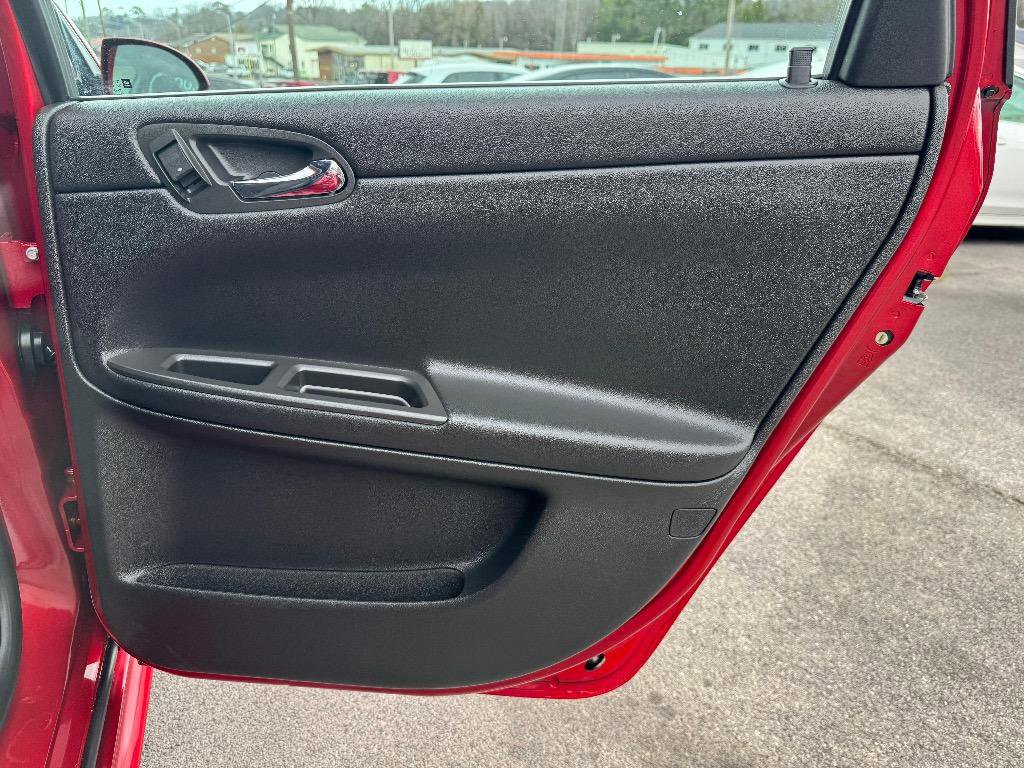 Used 2013 Chevrolet Impala LT image 21