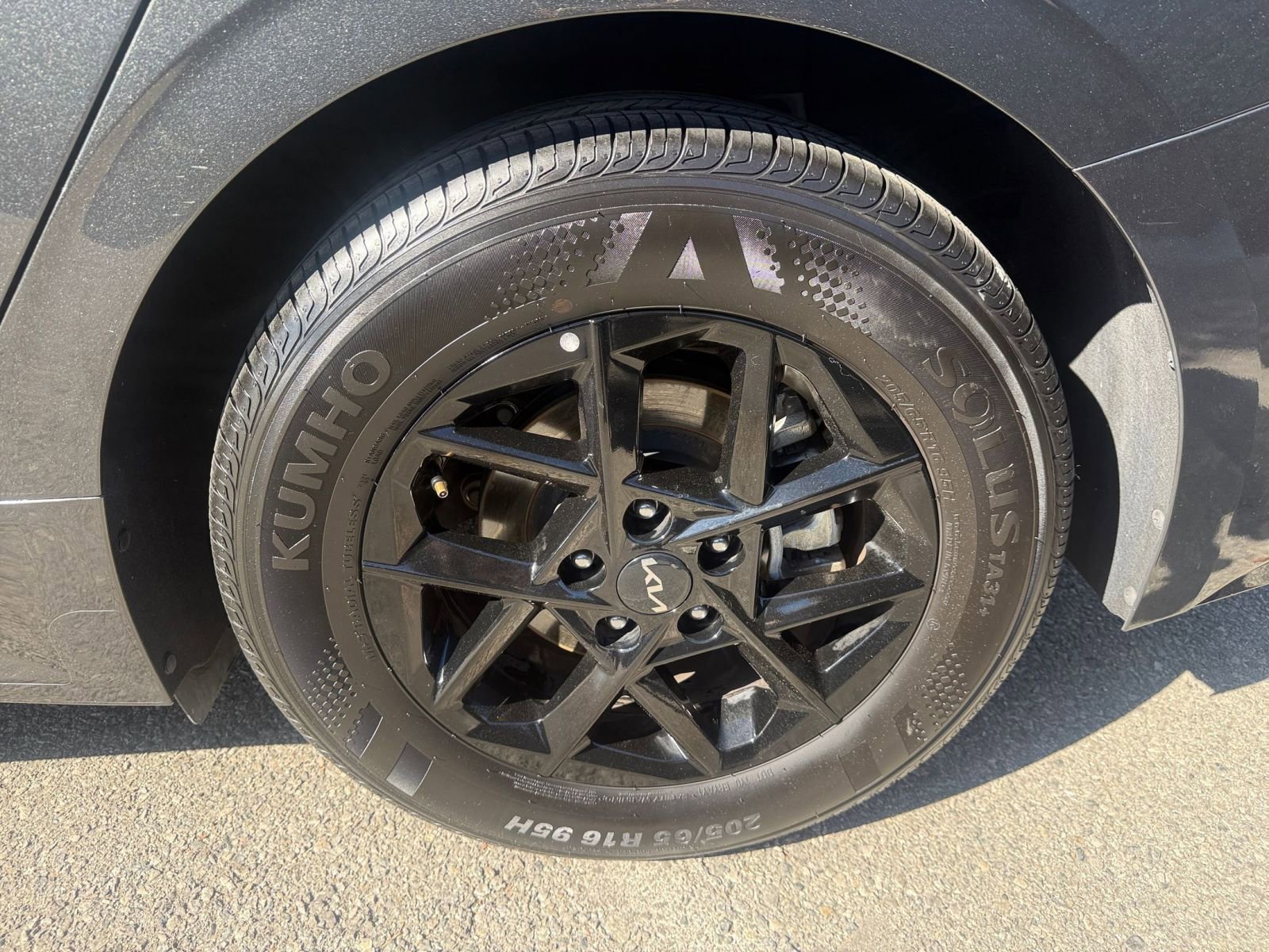 Used 2025 Kia K5 LXS image 27