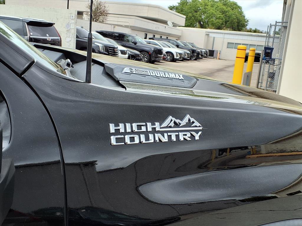 Used 2020 Chevrolet Silverado 2500 High Country w/ Z71 Off-Road Package image 8