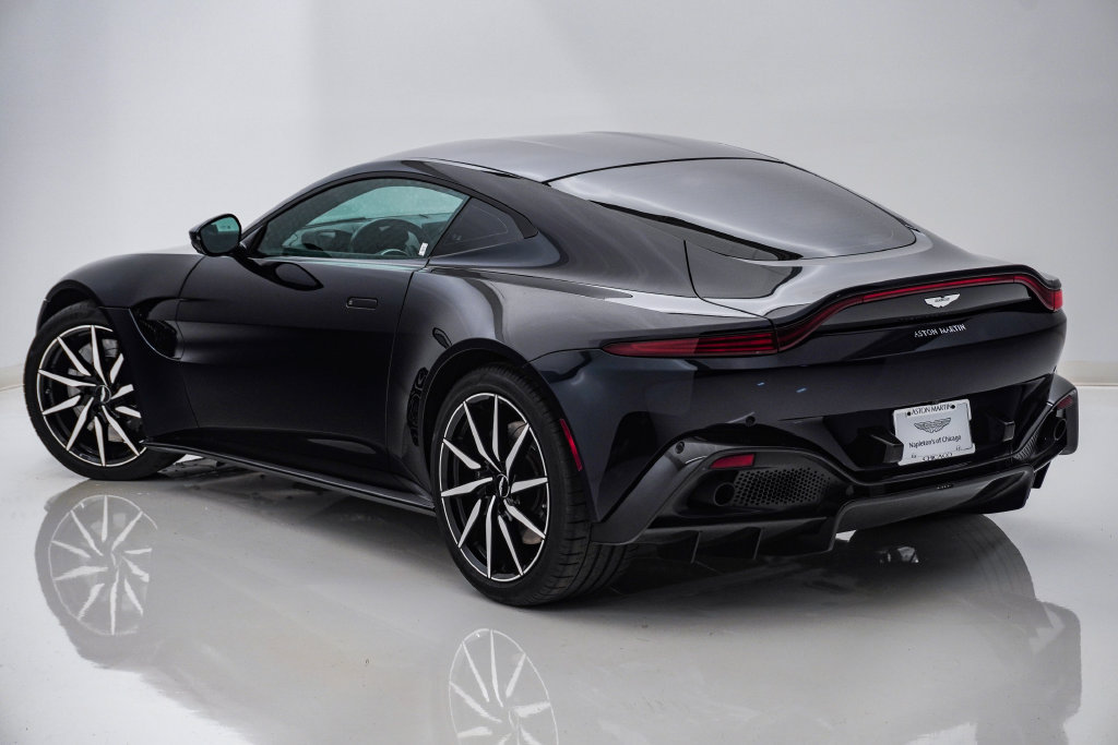 Used 2019 Aston Martin V8 Vantage Coupe RWD image 10
