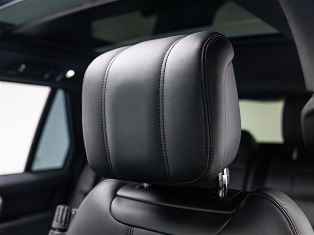 Used 2021 Land Rover Range Rover P525 Westminster Edition AWD/4WD image 15