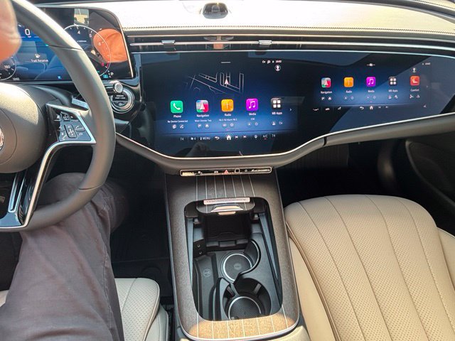 New 2027 Mercedes-Benz E 350 4MATIC Sedan image 23