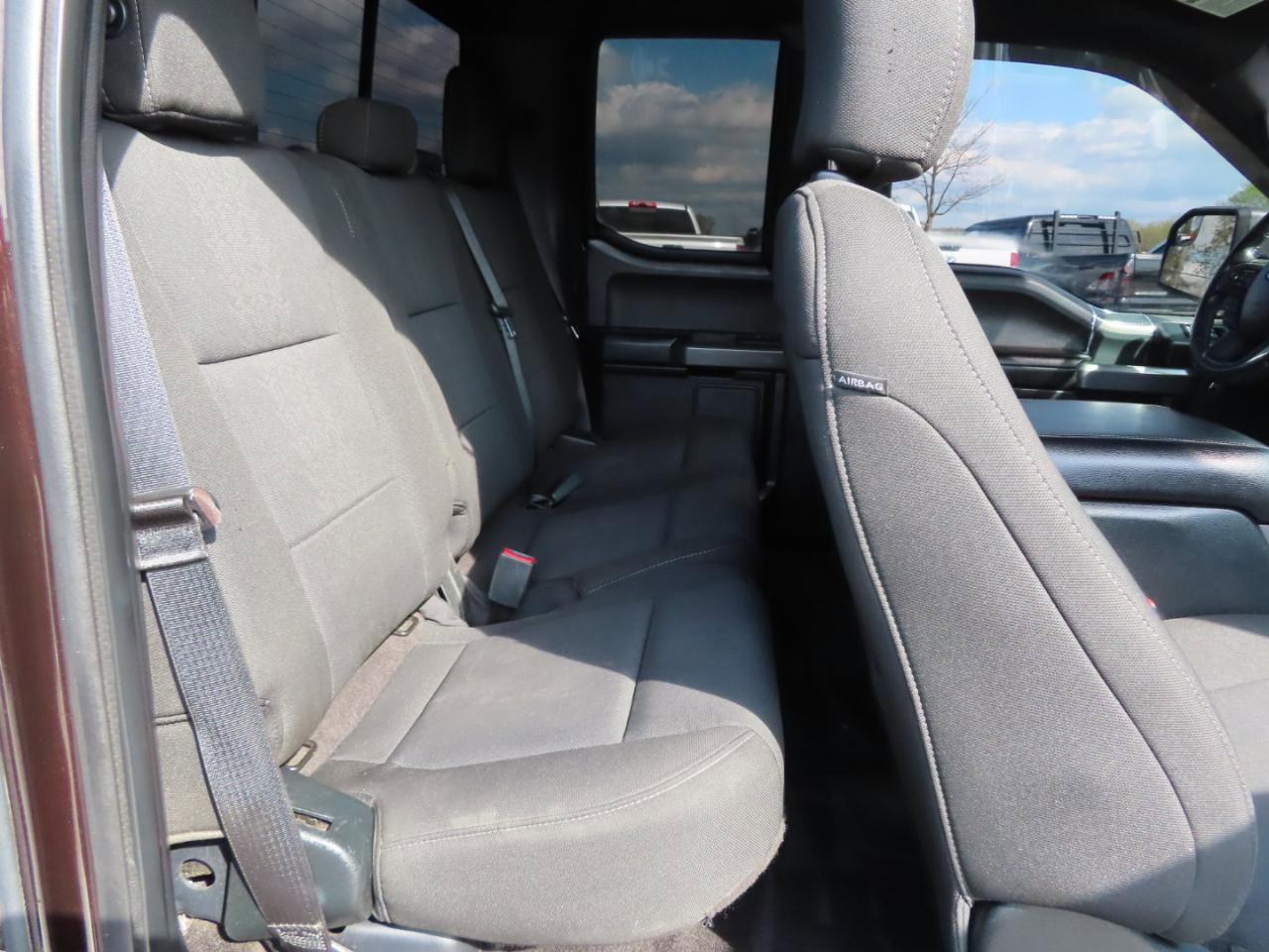 Used 2018 Ford F150 XLT w/ Equipment Group 302A Luxury image 44