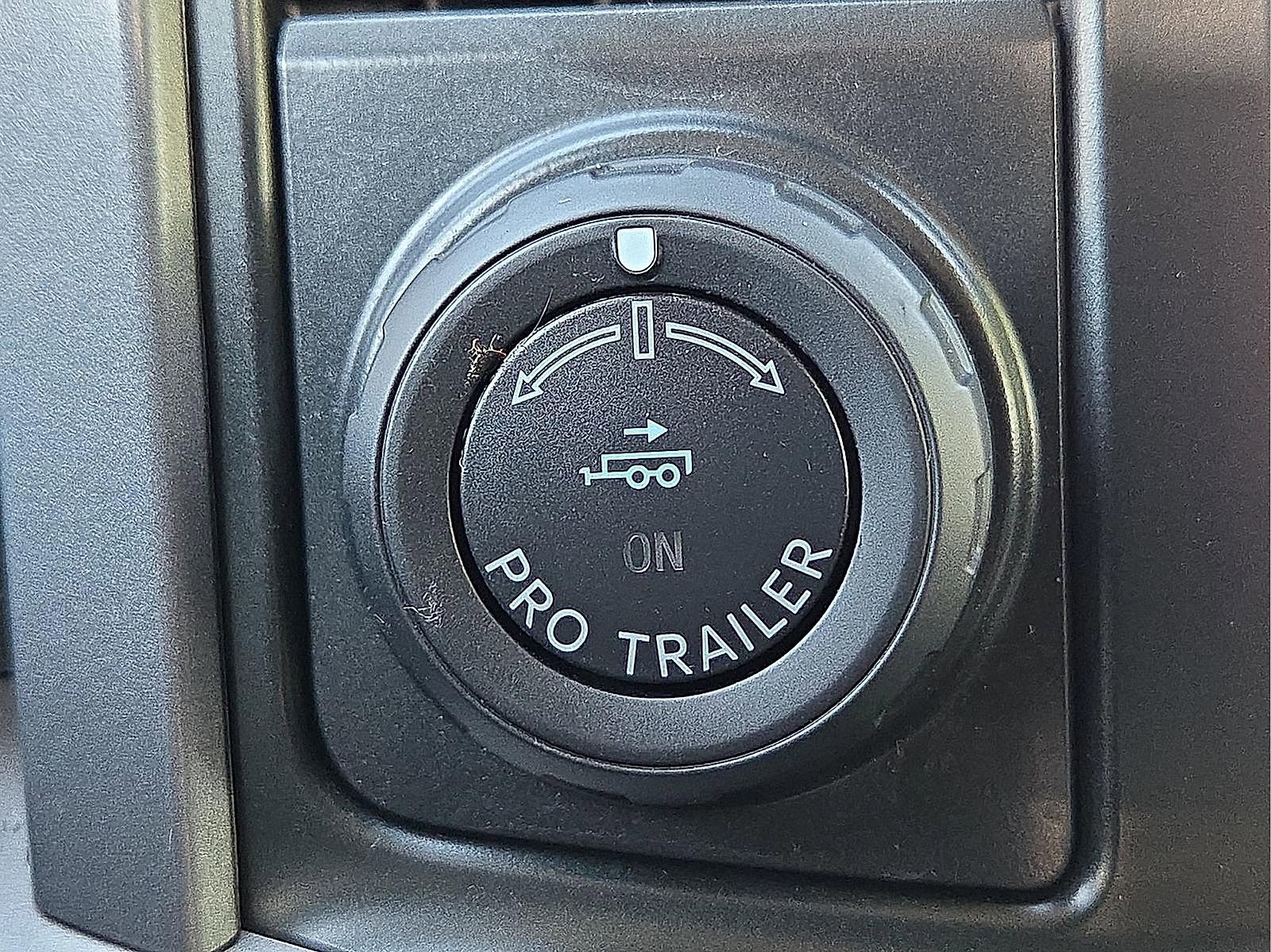 Used 2024 Ford F150 Lightning XLT AWD/4WD image 21