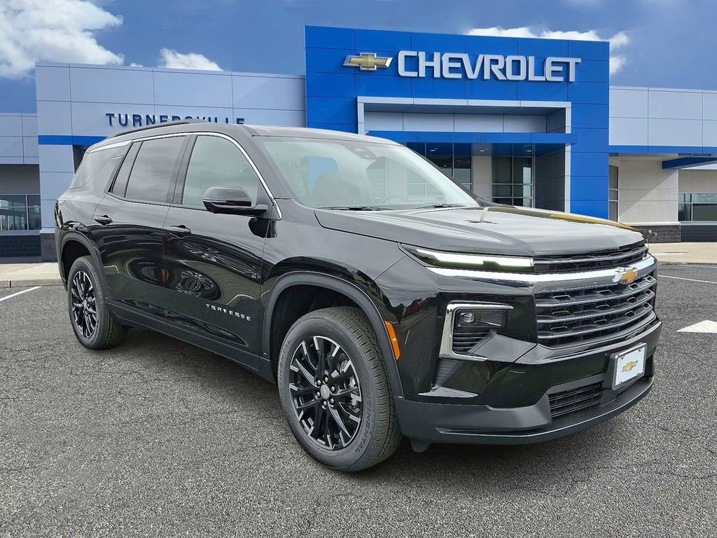 New 2026 Chevrolet Traverse LT w/ Sun and Wheel Package image 2