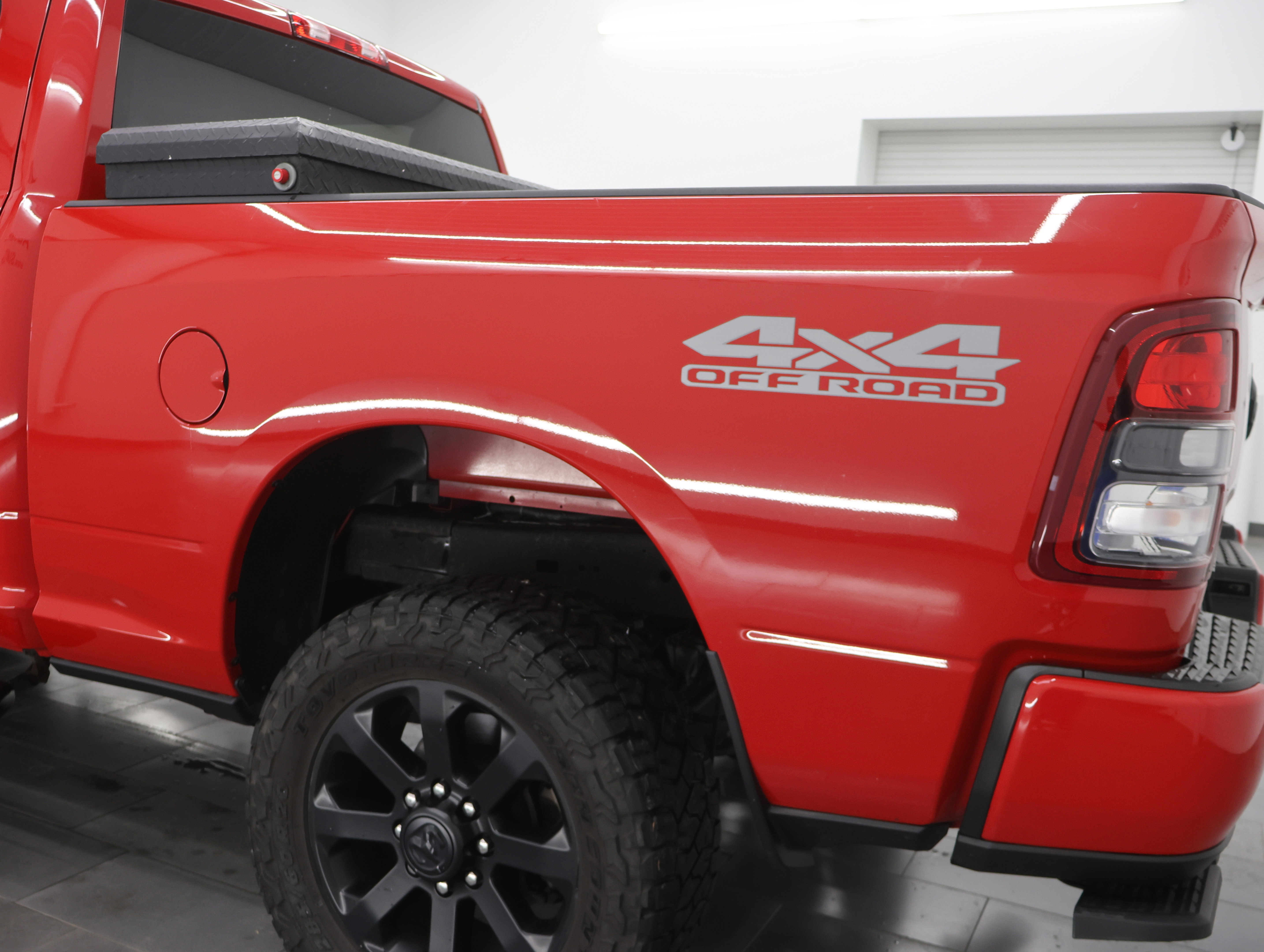 Used 2021 RAM 2500 Big Horn w/ Night Edition image 30