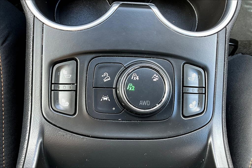 Used 2020 GMC Terrain SLT image 24