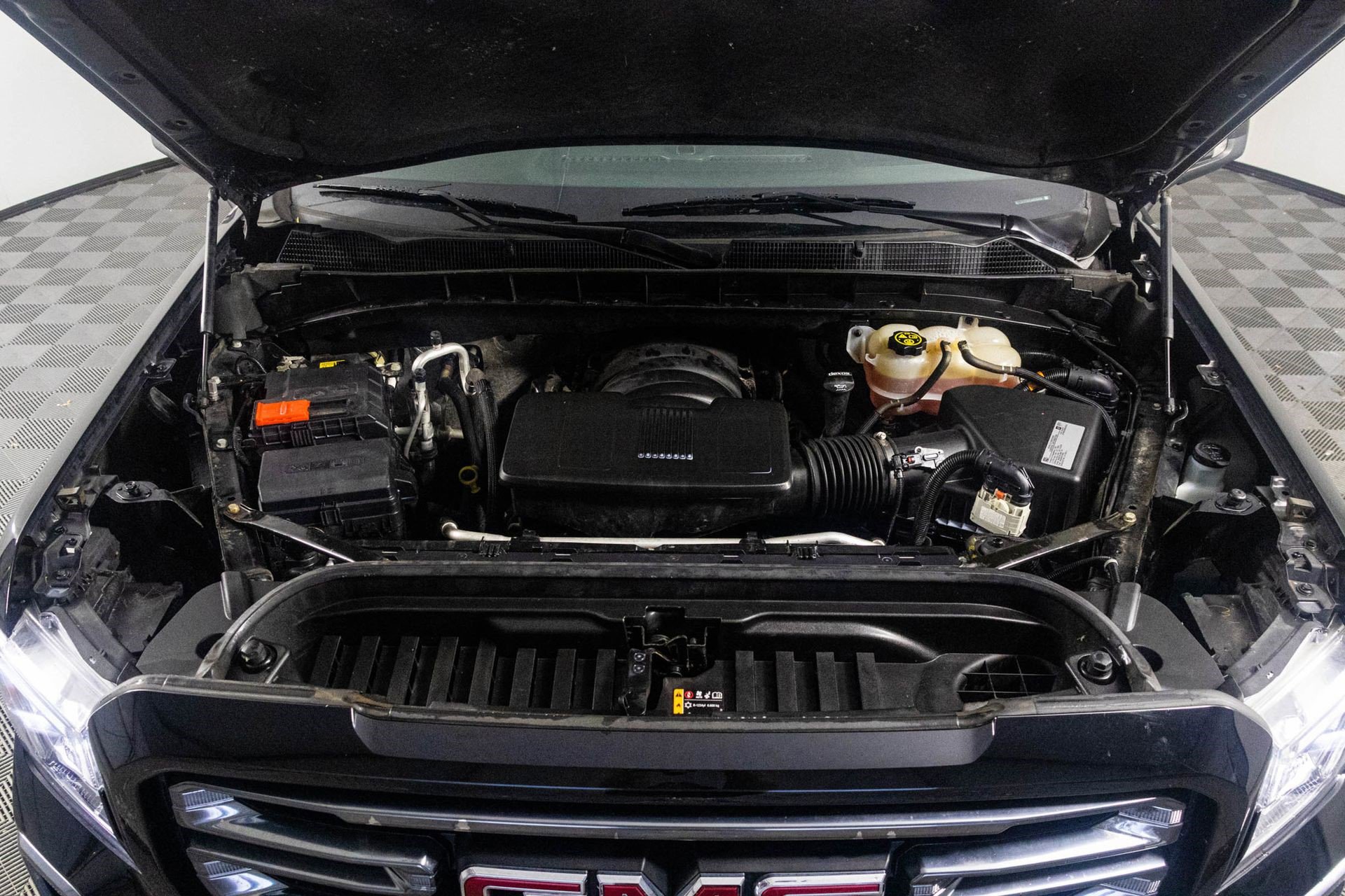 Certified 2021 GMC Sierra 1500 AT4 w/ AT4 Premium Package image 30