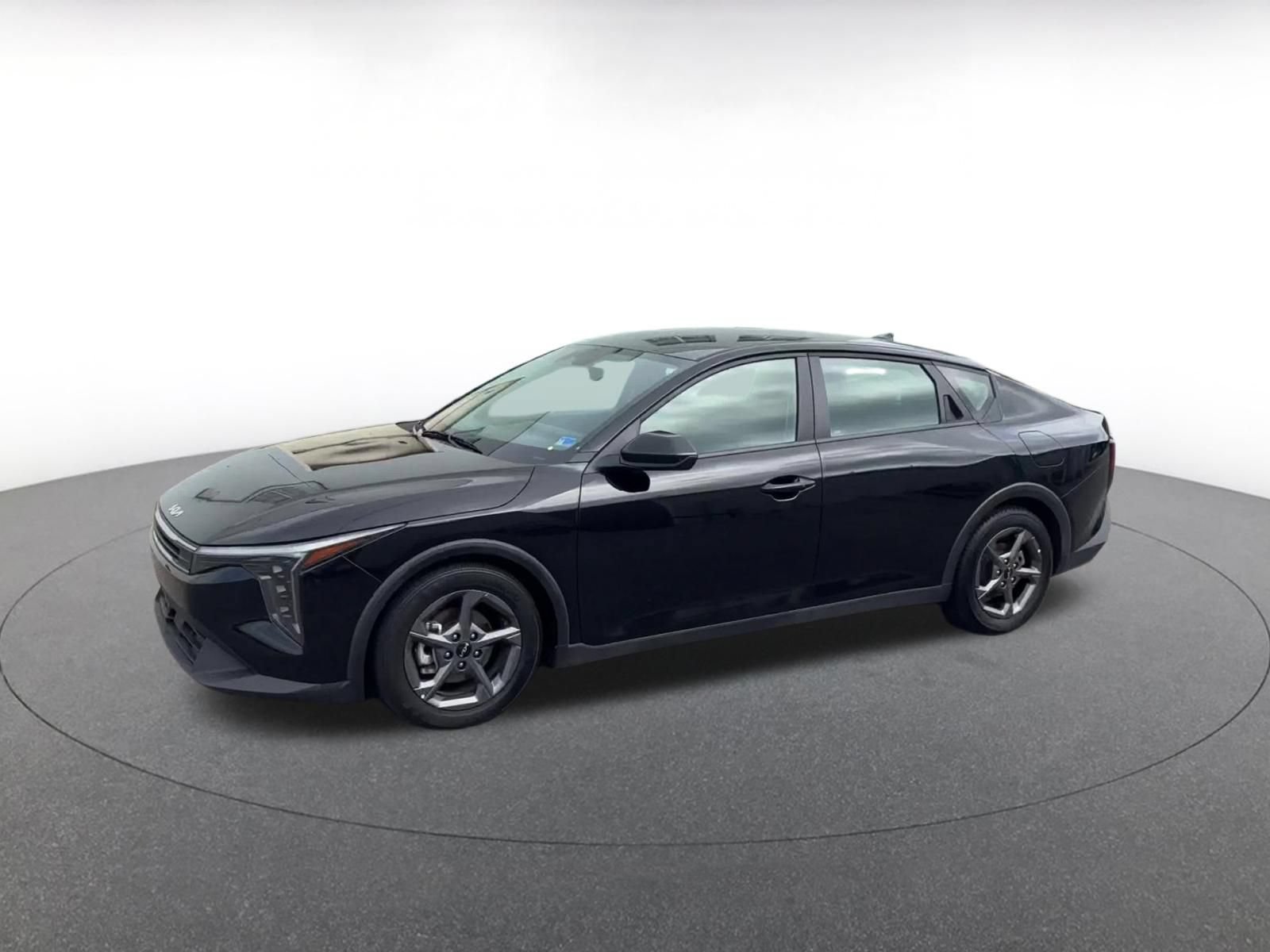 Used 2025 Kia K4 FWD image 8