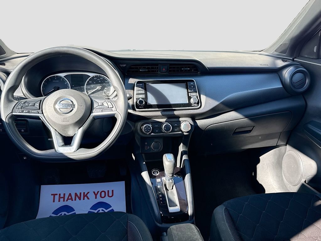Used 2020 Nissan Kicks S image 20